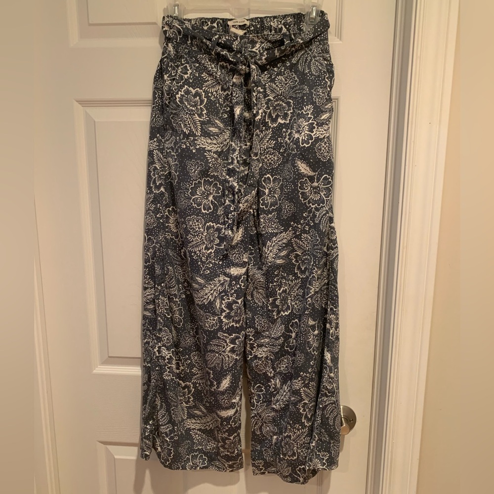 Joie Blue and White Floral Wide Leg Pants